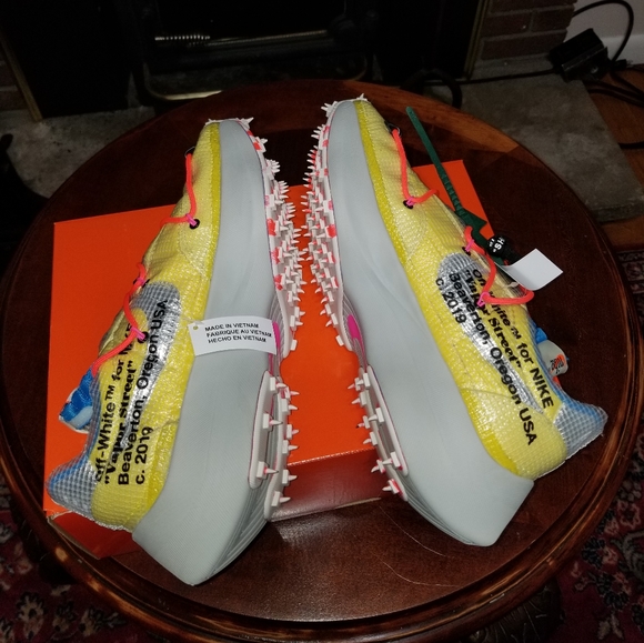 🌊NIKE/OFF-WHITE VAPOR STREET SNEAKERS - Picture 8 of 8